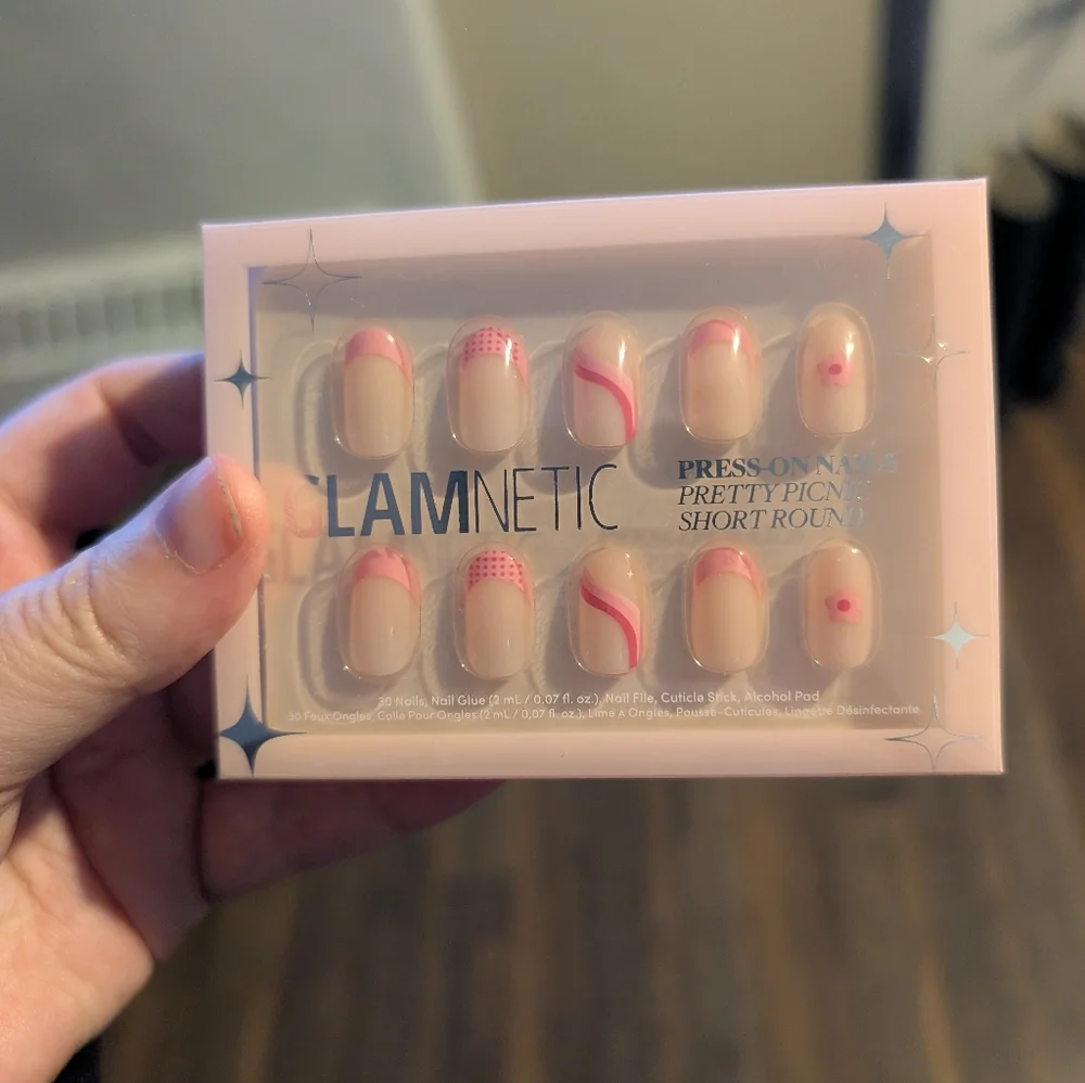 GLAMNETIC NAILS - PRETTY PICNIC - Picture 4 of 8